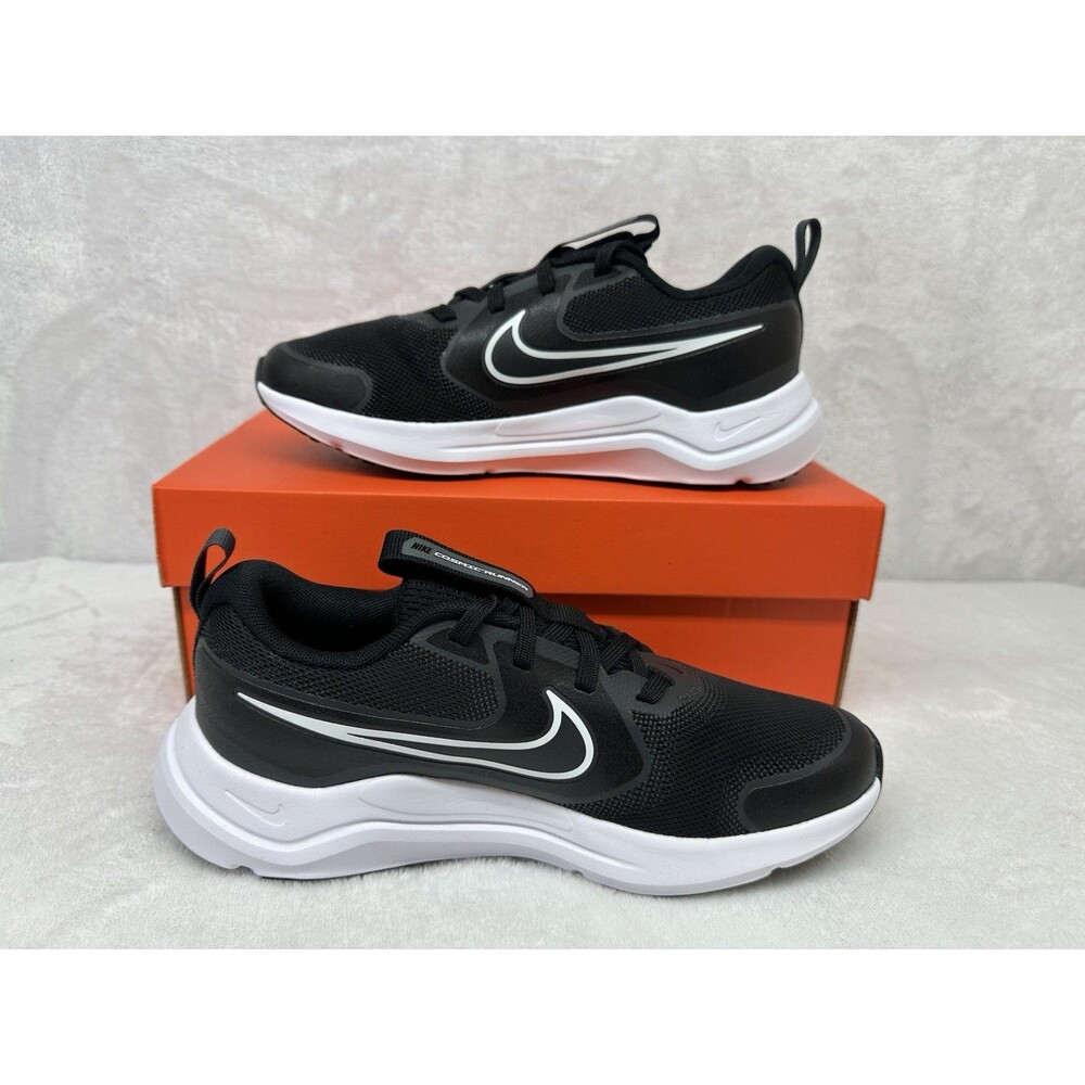 Nike Cosmic Runner GS 6Y Black White Athletic Running Shoes Kids HM4402-003